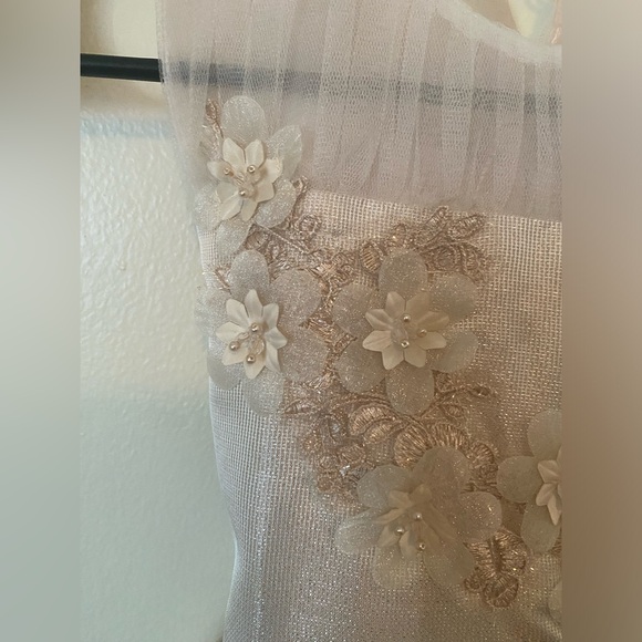 BONNIE JEAN - CHAMPAGNE DRESS - Picture 2 of 7